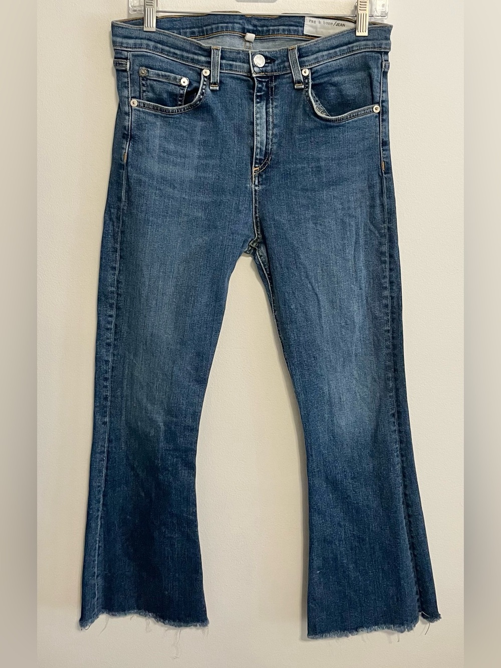 Rag & Bone Crop Flared Jeans in Medium Blue Wash. Unfinished Hem. Size 30